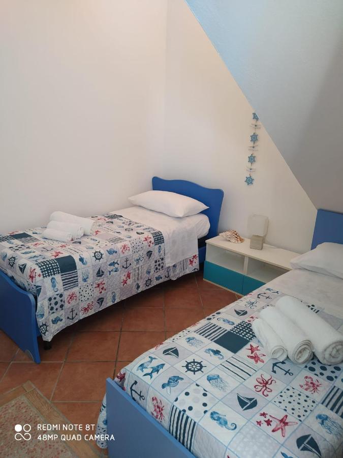 Casa Vacanze Da Merlino Villa Gonnesa Eksteriør billede